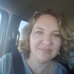 Kari Wright Photo 15