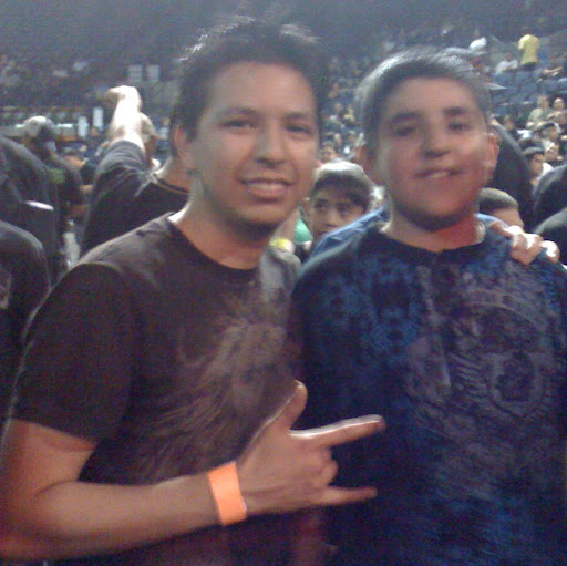 Juan Arellano Photo 32