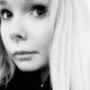 Carmen Schroeder Photo 13