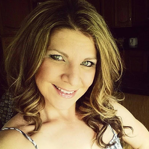 Laura Kraft Photo 22