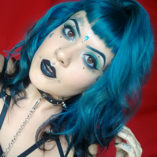 Anna Morgan Photo 11