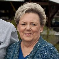 Lillian Hebert Photo 9