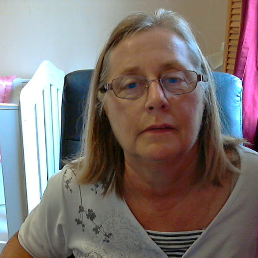 Diane Summers Photo 33