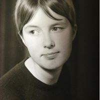 Susan Webster Photo 19