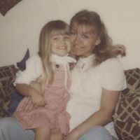 Kristina Compton Photo 18