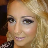 Louise Harmon Photo 16