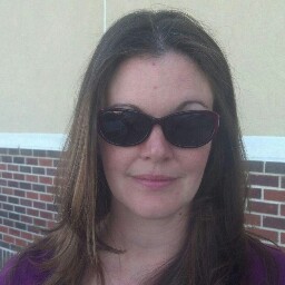 Amy Delaney Photo 10