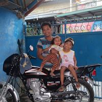 Edmund Acosta Photo 14
