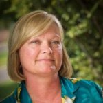 Caroline Cheek Photo 3