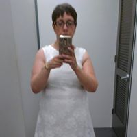 Andrea Robins Photo 16