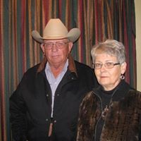 Joyce Barton Photo 15