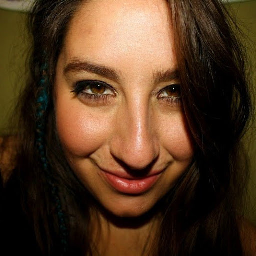Shannon Carlson Photo 32