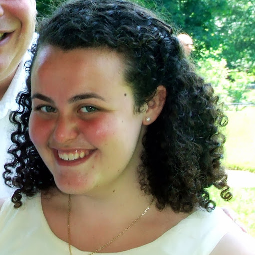 Jacqueline Small Photo 34