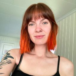 Kristine Hansen Photo 44