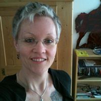 Angela Wolff Photo 26