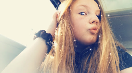 Jeanette Ryan Photo 7