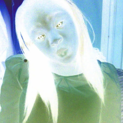 Annette Schneider Photo 31