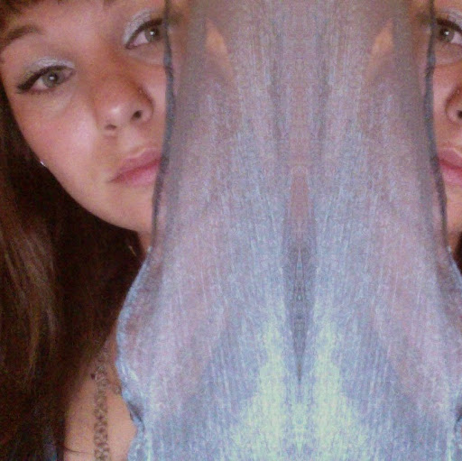 Allison Turner Photo 22