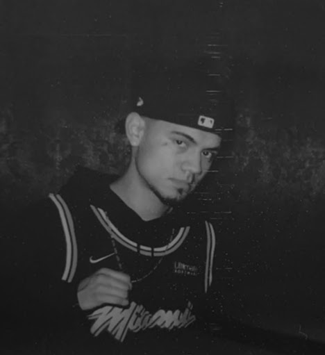 Anthony Tuttle Photo 33