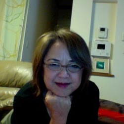 Caroline Benton Photo 4