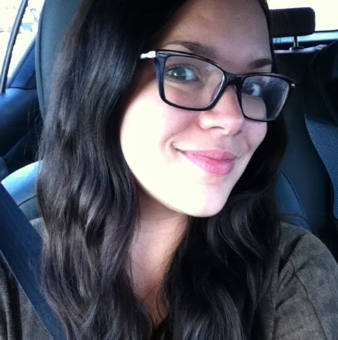 Melanie Myers Photo 17