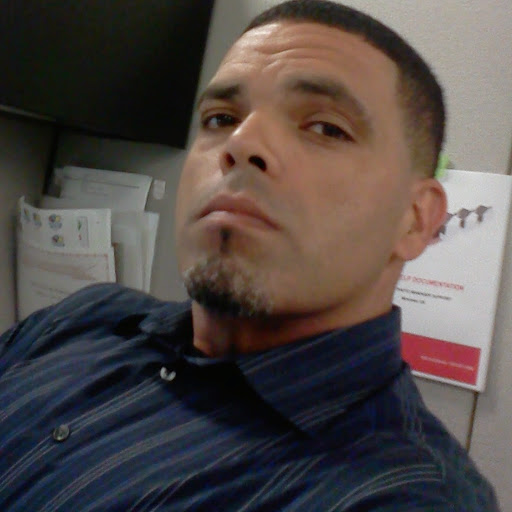 Eric Crespo Photo 16