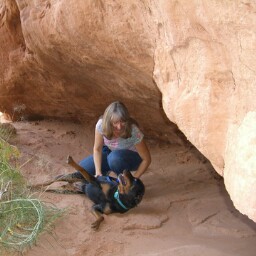 Michele Skinner Photo 17