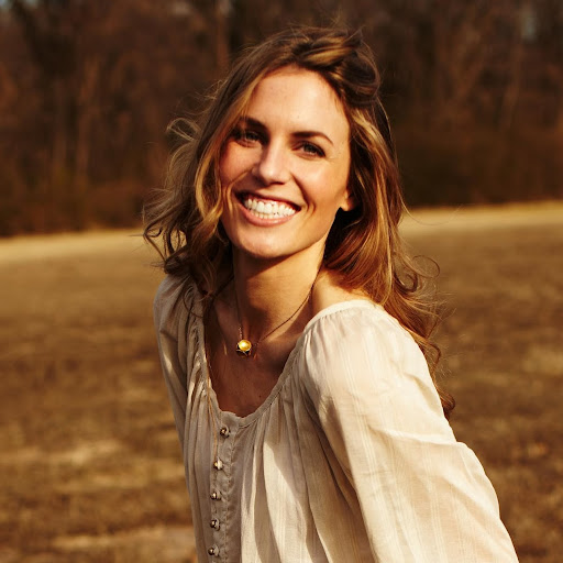 Shannon Stewart Photo 5 Shannon Stewart Photo 5