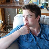 Harry Skelton Photo 6