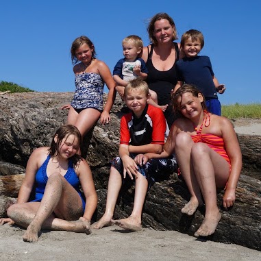 Tara Griffiths Photo 5