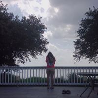 Kathryn Mclean Photo 17