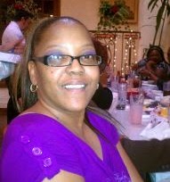 Tracey Rowe Photo 30