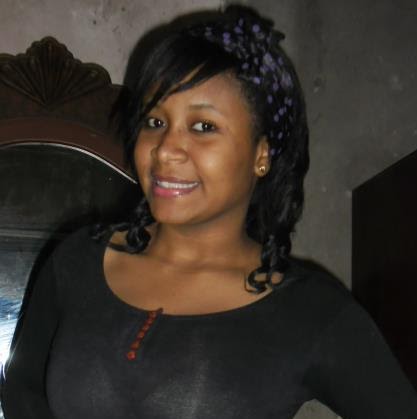 Angie Brown Photo 18