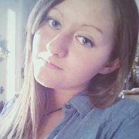 Julia Dotson Photo 5