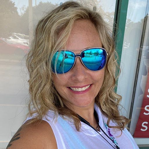 Laura Pierce Photo 25