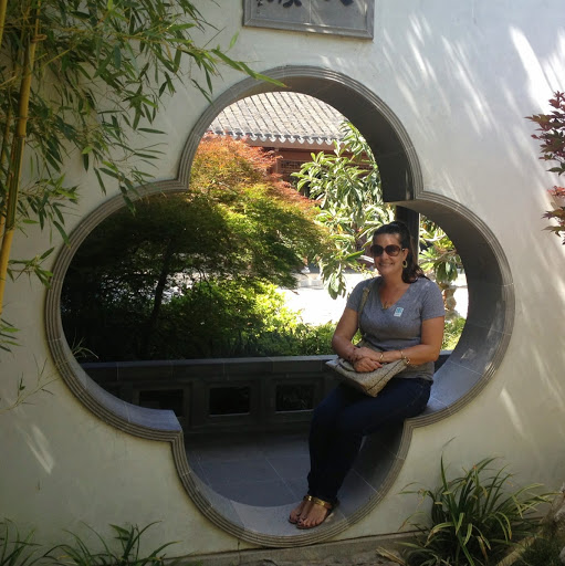 Sarah Mathews Photo 19