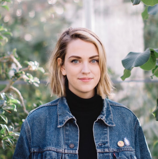 Audrey Kelly Photo 17