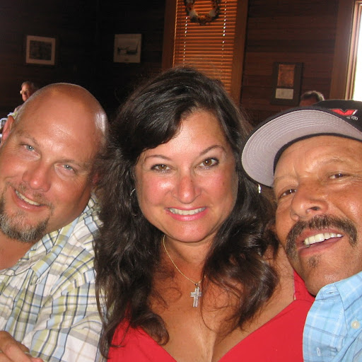 Debbie Ruiz Photo 21