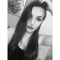 Laura Roberts Photo 16