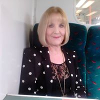 Linda Mcintyre Photo 40