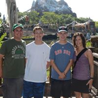 Betsy Robbins Photo 22