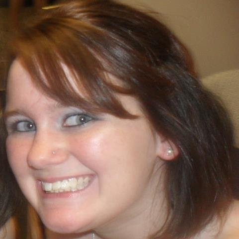 Stephanie Wills Photo 31