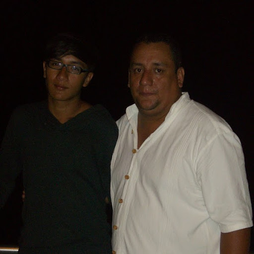 Rene Ulloa Photo 2