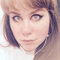 Elizabeth Bristow Photo 9