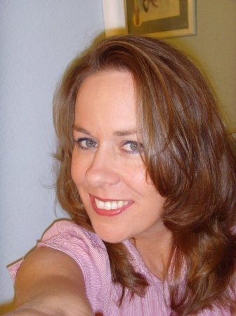 Anna Greene Photo 22