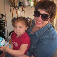 Michele Abbott Photo 19