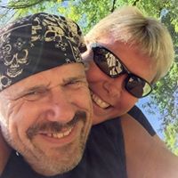 Michele Tracy Photo 4