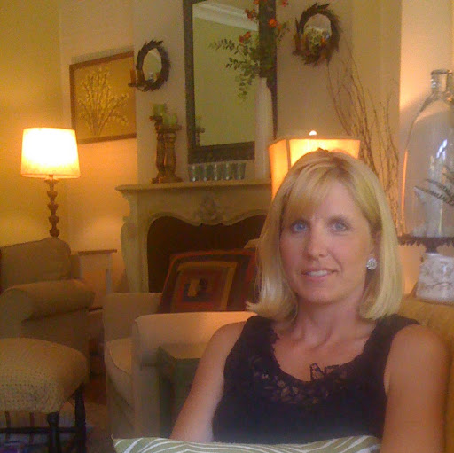 Amy Scott Photo 16