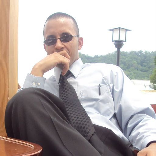 Carlos Toro Photo 31