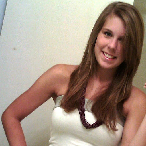 Tiffany Bell Photo 42